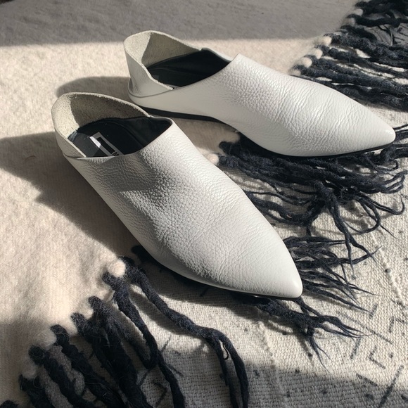 Alexander McQueen MCQ Liberty Flat White 11 - Picture 2 of 6